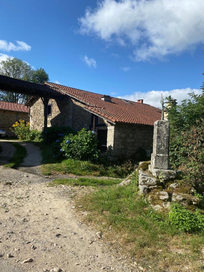 La Vaisse Bed & Breakfast Ambert Exterior foto